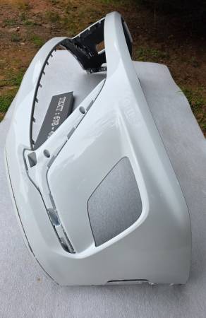 použitý. 2025-2026 Buick Enclave přední nárazník cover OE., dovoz USA — foto 10 z 12