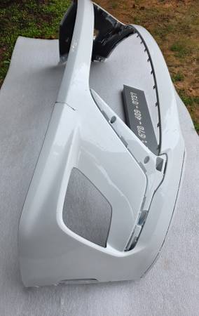 použitý. 2025-2026 Buick Enclave přední nárazník cover OE., dovoz USA — foto 12 z 12