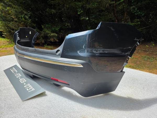 2017-2018-2019 Cadillac Xt5 zadní nárazník Cover OE 84102914 Local, dovoz USA — foto 4 z 12