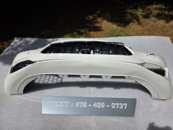 2014-2015-2016-2017 Maserati Ghibli přední nárazník Cover. OE. LOCAL P, dovoz USA — foto 11 z 12
