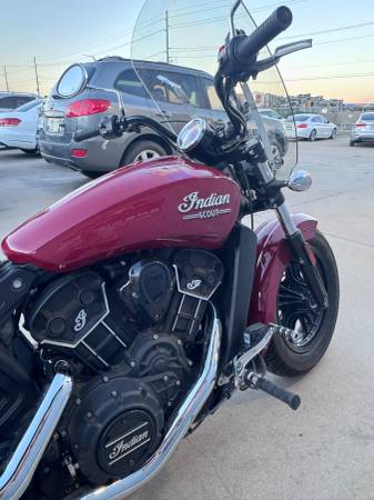 2016 Indian, dovoz USA — foto 7 z 7