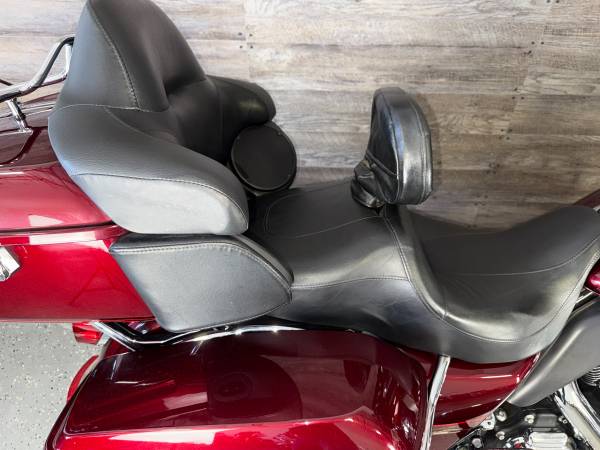 2016 Harley-Davidson, dovoz USA — foto 11 z 12