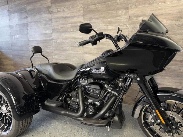 2023 Harley-Davidson, dovoz USA — foto 3 z 12