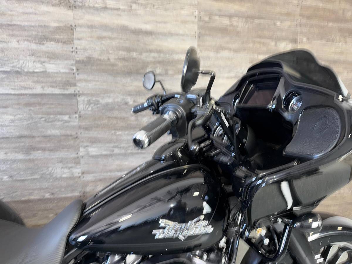 2023 Harley-Davidson, dovoz USA — foto 8 z 12
