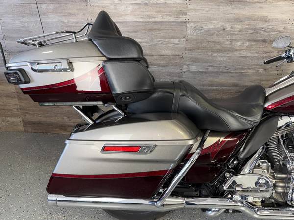 2015 Harley-Davidson, dovoz USA — foto 9 z 12