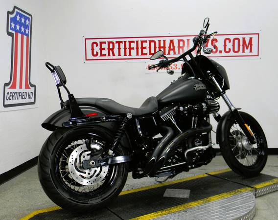 2016 Harley-Davidson, dovoz USA — foto 2 z 12