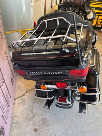 2000 Harley-Davidson, dovoz USA — foto 4 z 10