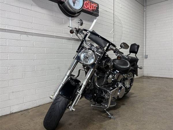 2014 Harley-Davidson, dovoz USA — foto 5 z 11
