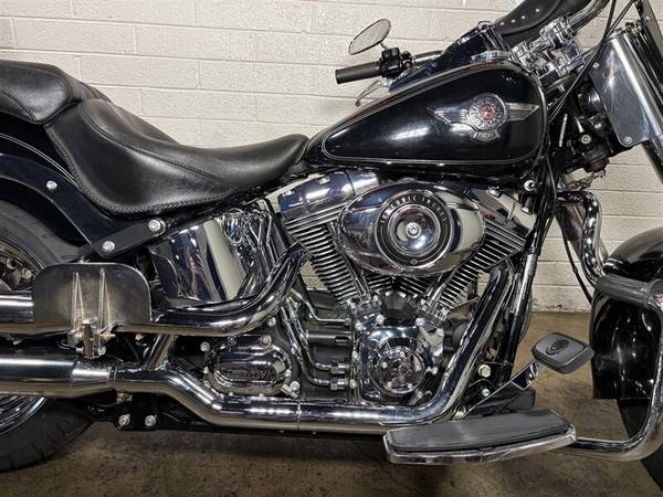 2014 Harley-Davidson, dovoz USA — foto 8 z 11