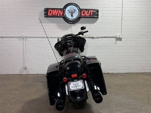 2018 Harley-Davidson, dovoz USA — foto 4 z 11
