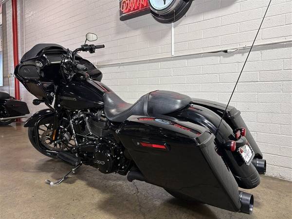 2018 Harley-Davidson, dovoz USA — foto 9 z 11