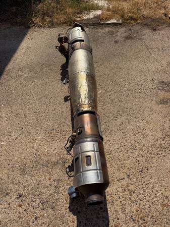 OE 2017 Ford F250 6.7L powerstroke Diesel particulate filter, dovoz USA — foto 2 z 6