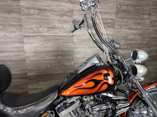 2002 Harley-Davidson, dovoz USA — foto 8 z 12