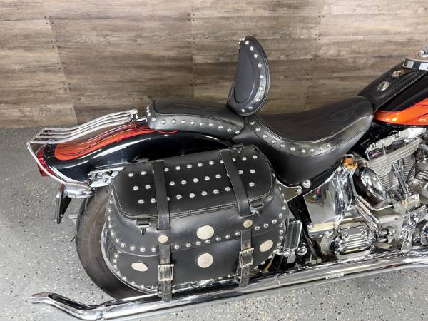 2002 Harley-Davidson, dovoz USA — foto 9 z 12