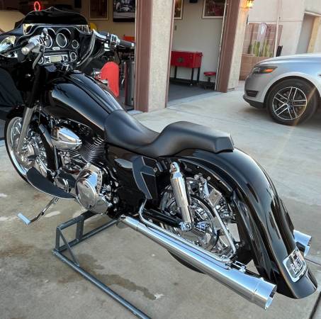 Harley-Davidson, dovoz USA — foto 2 z 5