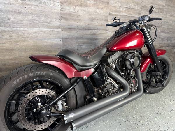 2014 Harley-Davidson, dovoz USA — foto 4 z 12
