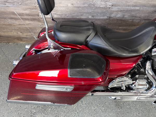 2016 Harley-Davidson, dovoz USA — foto 9 z 12