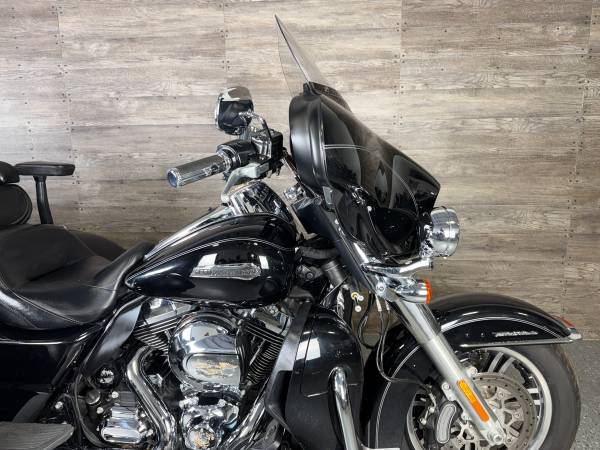 2016 Harley-Davidson, dovoz USA — foto 5 z 12