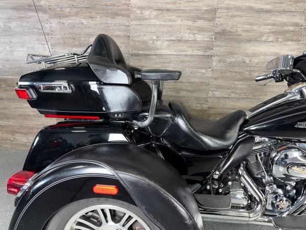 2016 Harley-Davidson, dovoz USA — foto 9 z 12