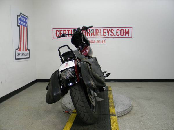 2000 Harley-Davidson, dovoz USA — foto 3 z 12