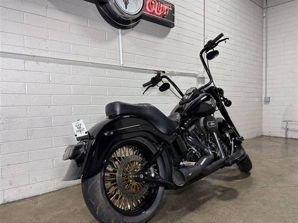2016 Harley-Davidson, dovoz USA — foto 10 z 11