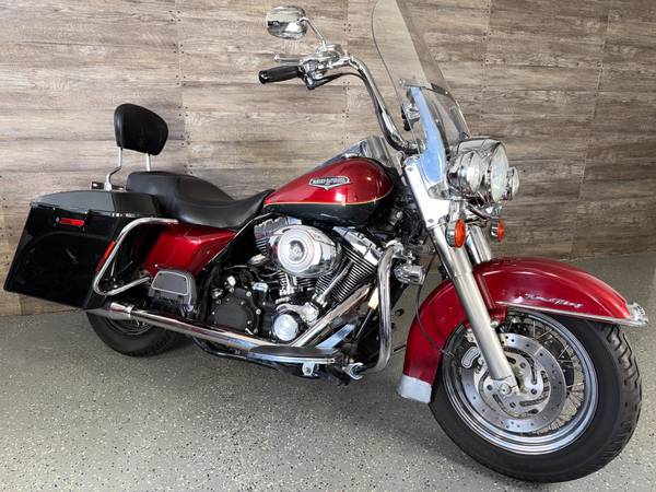 2007 Harley-Davidson, dovoz USA — foto 3 z 12