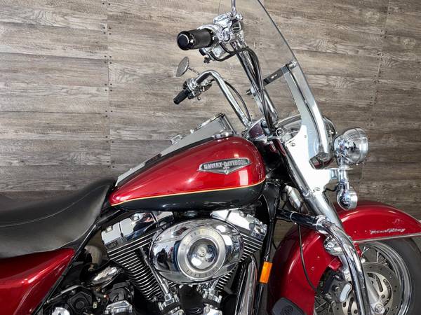 2007 Harley-Davidson, dovoz USA — foto 6 z 12