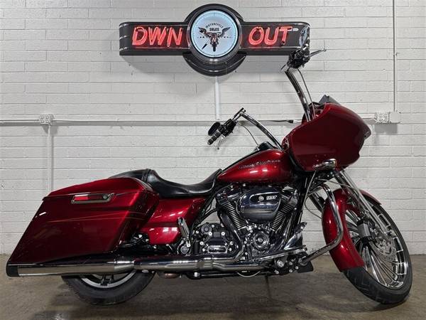 2017 Harley-Davidson, dovoz USA — foto 2 z 11