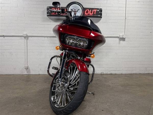 2017 Harley-Davidson, dovoz USA — foto 3 z 11