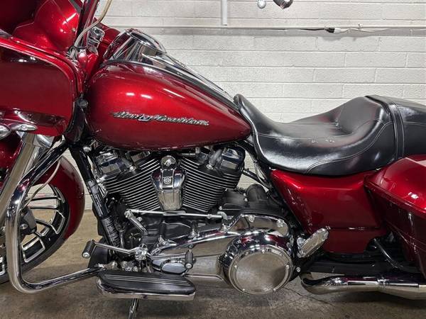 2017 Harley-Davidson, dovoz USA — foto 7 z 11