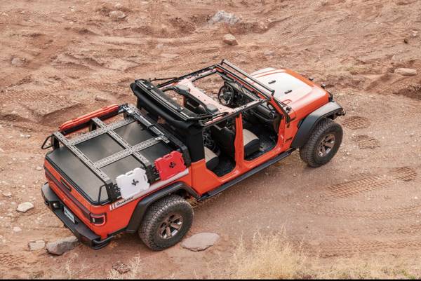 2024 Jeep Gladiator new mopar soft top, dovoz USA — foto 4 z 4