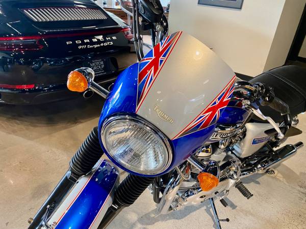 2002 Triumph, dovoz USA — foto 4 z 12