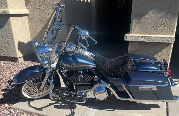 2003 Harley-Davidson, dovoz USA — foto 3 z 7