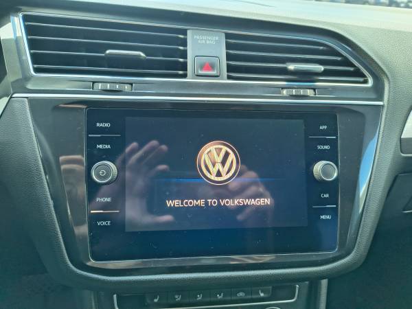 2019 VW Tiguan SE 50K Miles 3rd Row Panoramic Sunroof, dovoz USA — foto 10 z 12