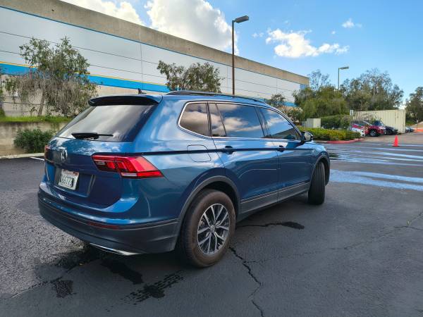 2019 VW Tiguan SE 50K Miles 3rd Row Panoramic Sunroof, dovoz USA — foto 3 z 12