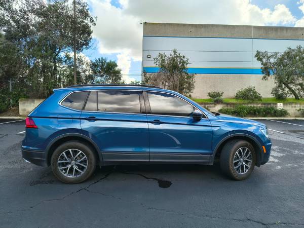 2019 VW Tiguan SE 50K Miles 3rd Row Panoramic Sunroof, dovoz USA — foto 5 z 12
