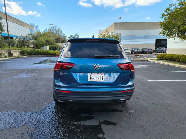 2019 VW Tiguan SE 50K Miles 3rd Row Panoramic Sunroof, dovoz USA — foto 7 z 12