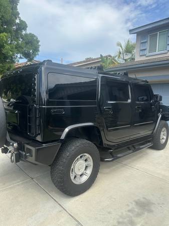 H2 2003 Hummer, dovoz USA — foto 8 z 12