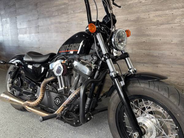 2015 Harley-Davidson, dovoz USA — foto 3 z 12