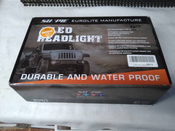Jeep Wrangler 4 dr Fabric top nový OE w/top hard ware OTHER ITEMS, dovoz USA — foto 12 z 12