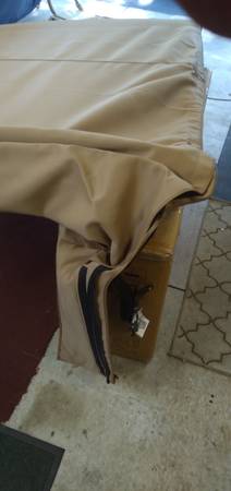 Jeep Wrangler 4 dr Fabric top nový OE w/top hard ware OTHER ITEMS, dovoz USA — foto 3 z 12