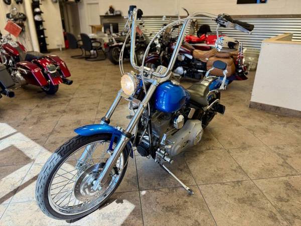 2004 Harley-Davidson, dovoz USA — foto 3 z 5