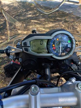 Triumph, dovoz USA — foto 12 z 12