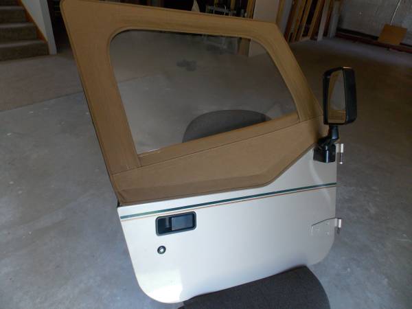JEEP CJ- YJ OEM TAKE OFF HALF DOORS COMPLETE, dovoz USA — foto 6 z 8