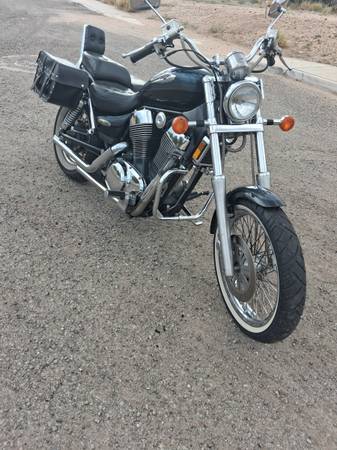 2001 Suzuki, dovoz USA — foto 9 z 12
