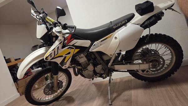 2015 Suzuki, dovoz USA — foto 2 z 7