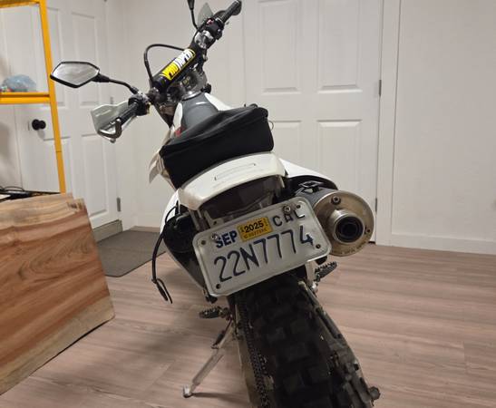 2015 Suzuki, dovoz USA — foto 3 z 7