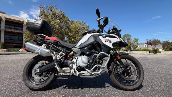 BMW, dovoz USA — foto 4 z 12