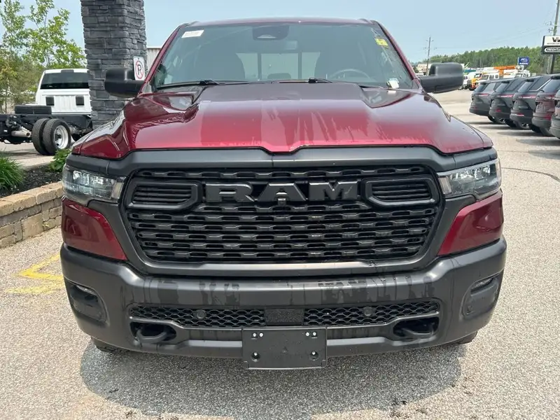 2025 RAM 1500 WARLOCK, červená, 18 303 km, dovoz Kanada — foto 9 z 12