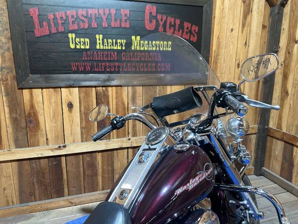 2007 Harley-Davidson, dovoz USA — foto 10 z 12